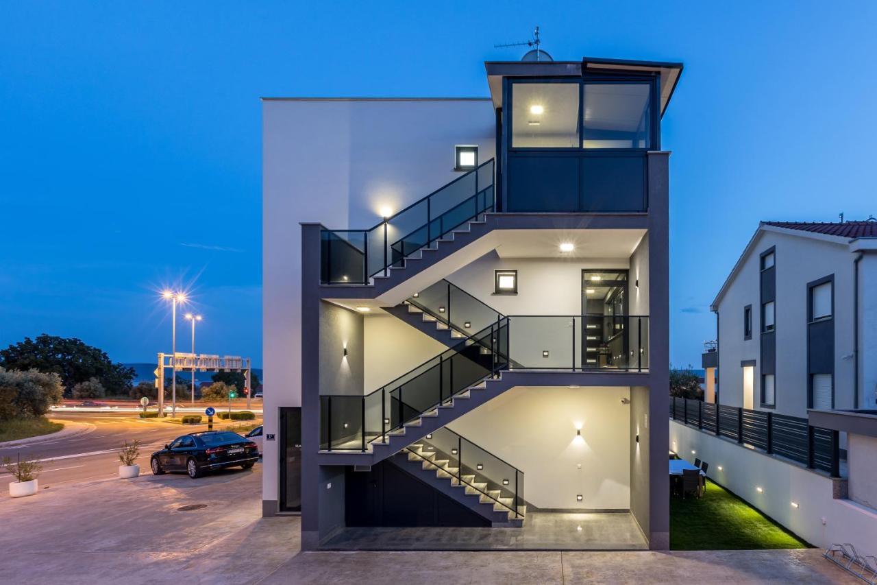 Luxury Apartments Katarina Каштела Екстер'єр фото